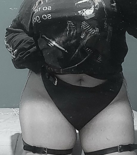 Draconiarv onlyfans sex tape