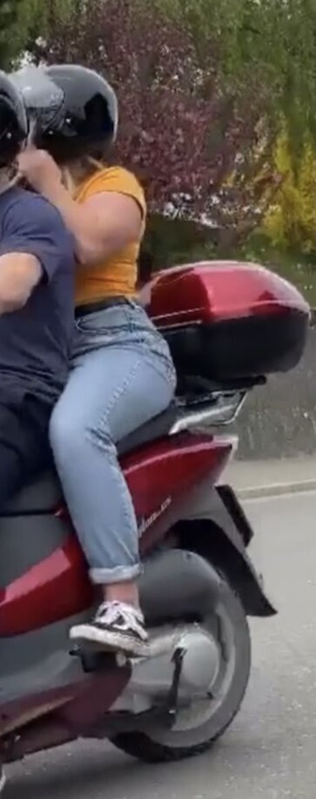 Aline Zwahlen naked onlyfans pics