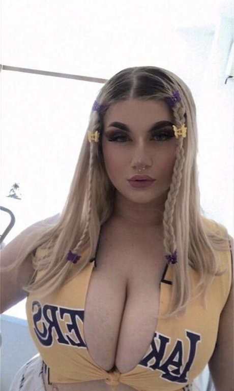 underwater onlyfans pornographic picture