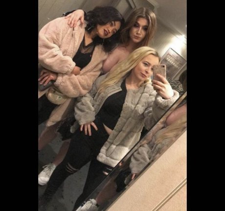 Sophie C onlyfans pic