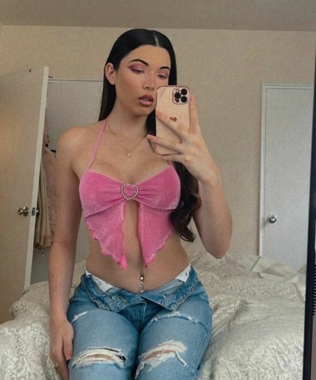 Diosaalhya topless onlyfans