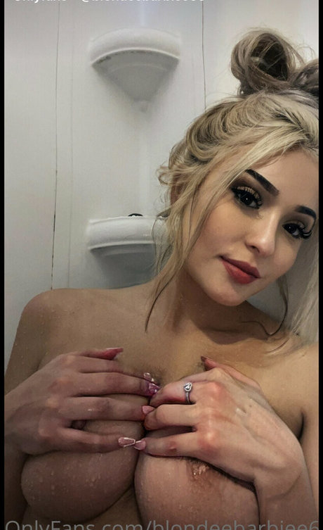 blondeebarbiee69 nudes onlyfans leaks