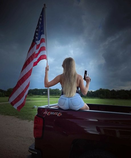 TexasHoneySuckle xxx only fans