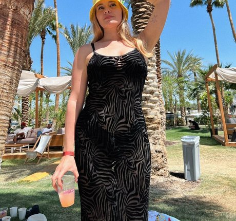 Holly Ramsay onlyfans porn