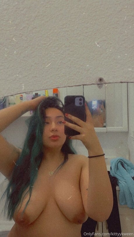 _halloweenlily only fans.