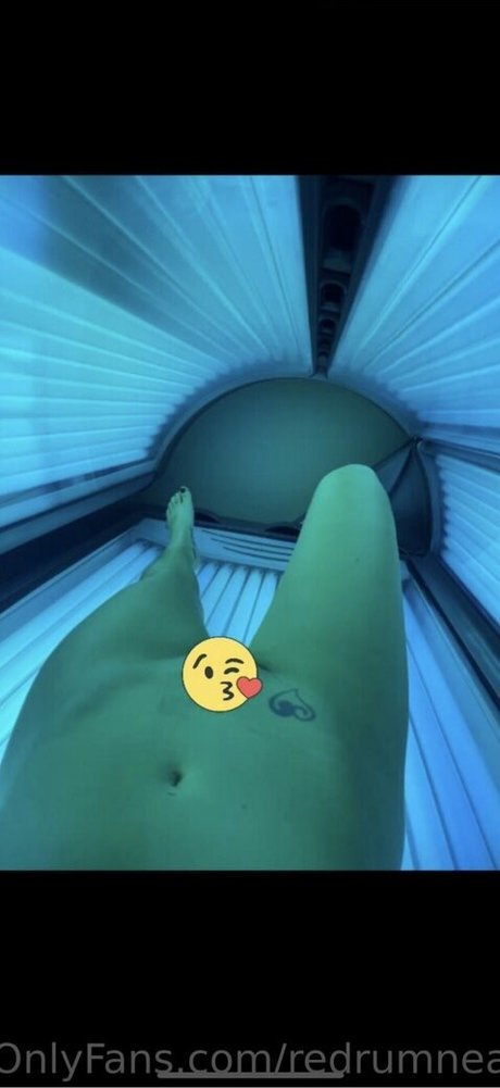 Redrumnealey strip onlyfans