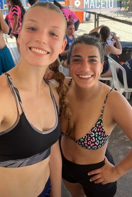 Gise Bonomi onlyfans hot