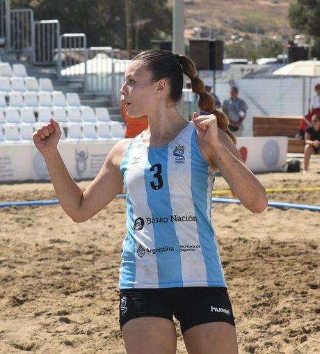 Gise Bonomi onlyfans leakd