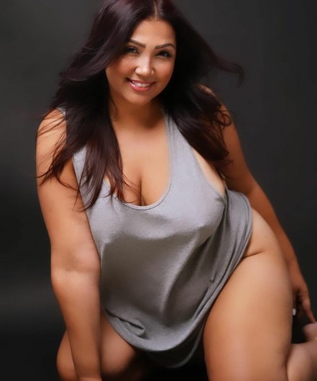 Aziastar onlyfans free