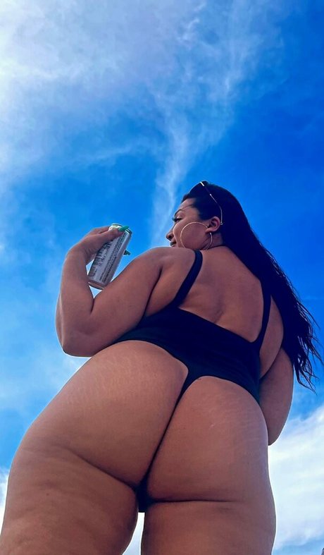 Aziastar onlyfans leaks