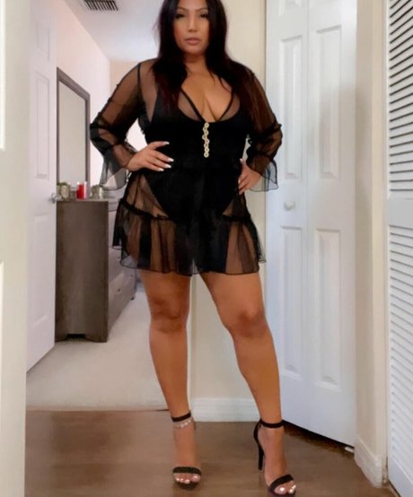 Aziastar onlyfans public photos