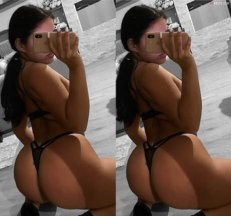 Bella Lagares onlyfans nudes leaks