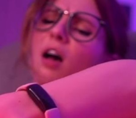 sweetkira555 nude leaked onlyfans