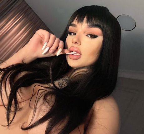 vlasyaxx onlyfans exposed