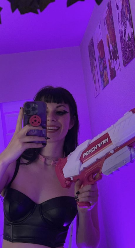 PeachyFry onlyfans leakd