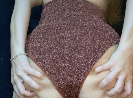 Robyn Allan onlyfans leaked