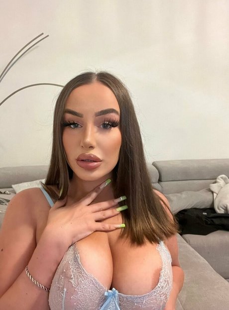 Christin Demel only fans pics