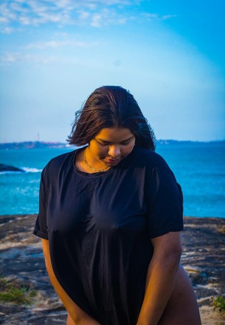 Jasmini Rodrigues onlyfans public photos