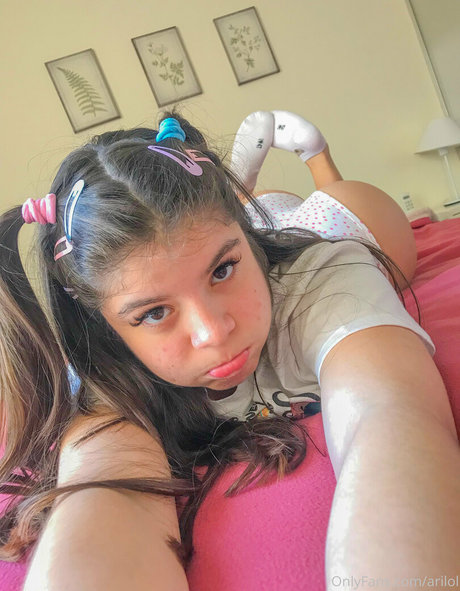 Arilol onlyfans desnuda