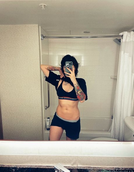 Skyhook Nova onlyfans model photo