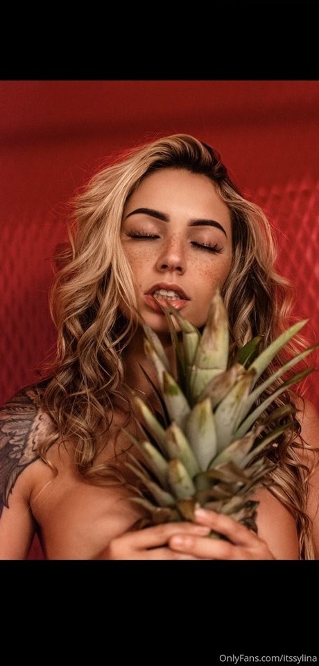 Sylina Ruiz only fans pictures