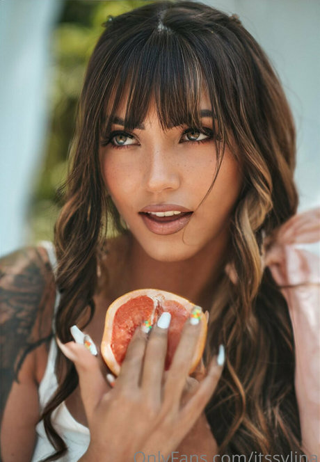 Sylina Ruiz leaked onlyfans xxx