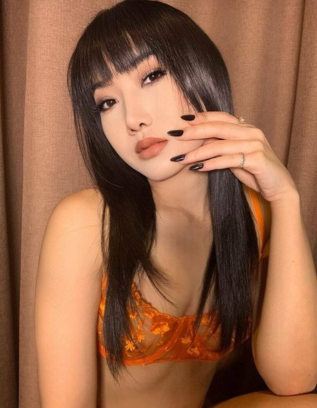 suziearomdee onlyfans leaks nude