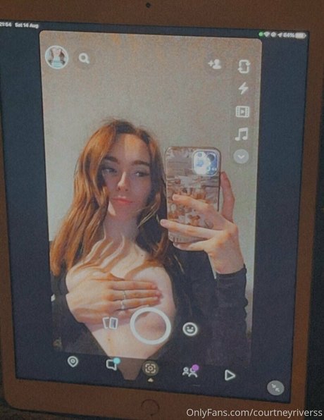 courtneyriverss onlyfans pics nude