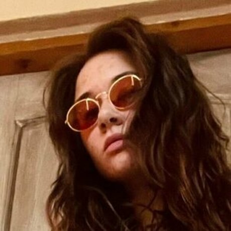 Jungle Girl onlyfans lesk