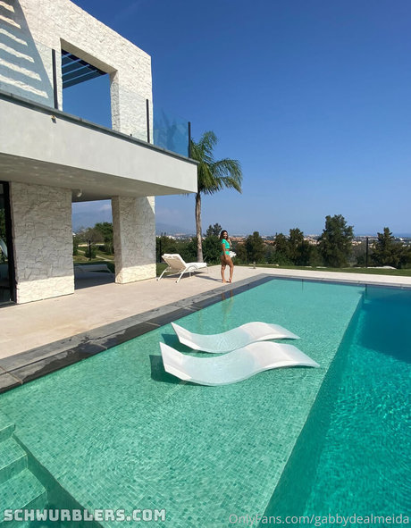 Gabby Dealmeida onlyfans mega