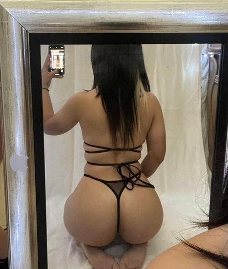 ivyroz only fans nude