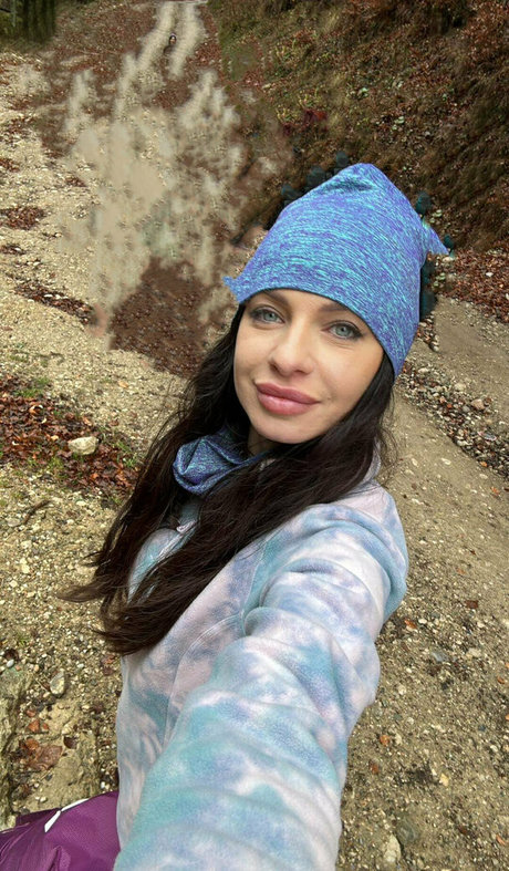 Anisyia_ onlyfans leajs