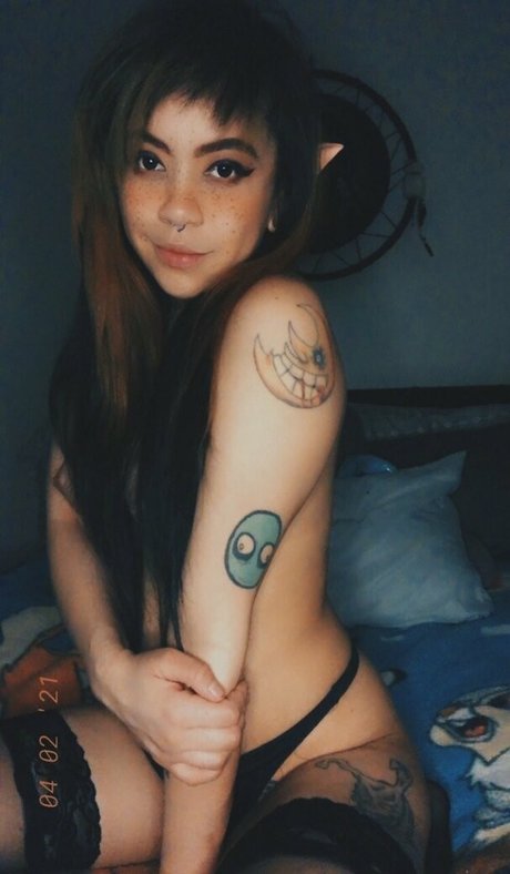 AlienxBaby onlyfans hot