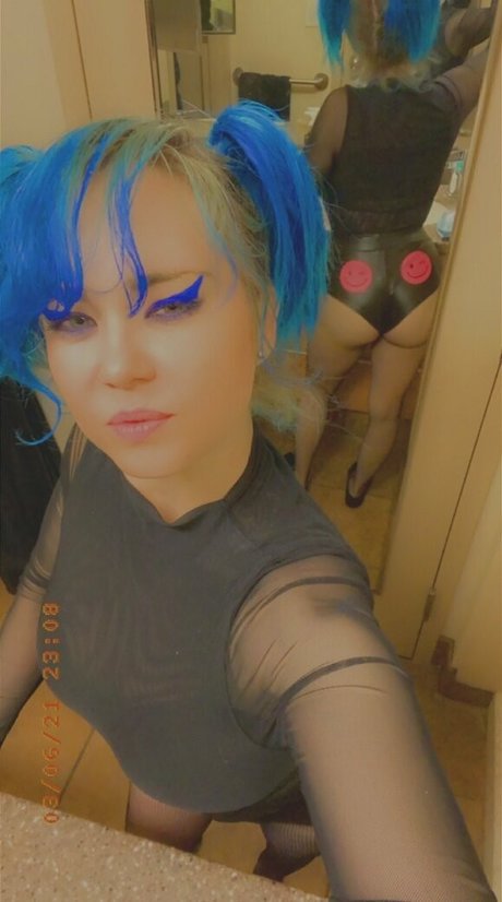 TheBlueHexxx onlyfans naked leak