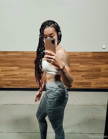 GabbyRyan onlyfans posts