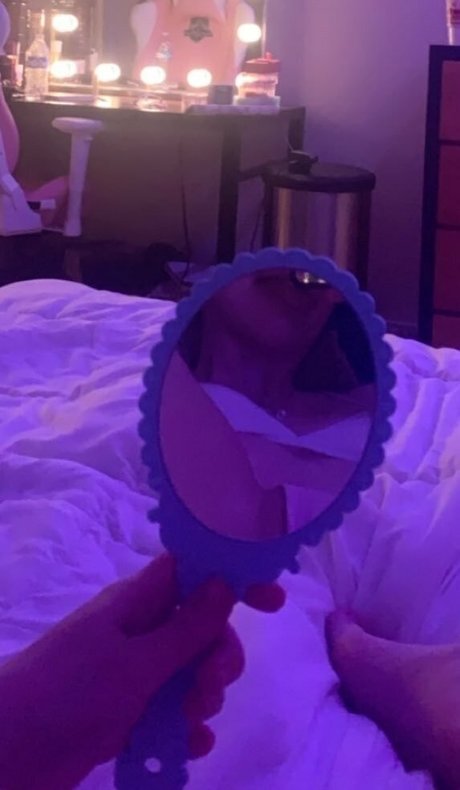 influencer girls onlyfans hot nude portrait