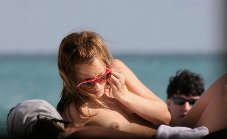 Mena Suvari leaked onlyfans pics