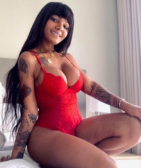 Krissttal Ruizz onlyfans hot