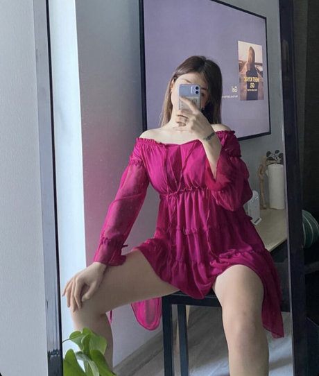 buseeylmz97 onlyfans nude pics