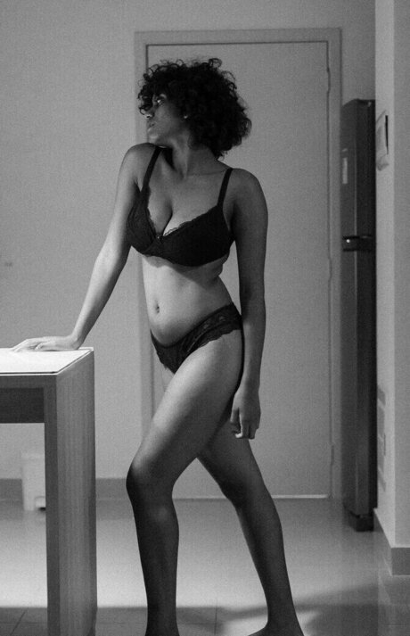 lily silcorr onlyfans pic