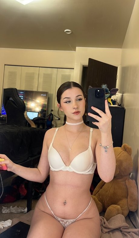 Bells333 onlyfans sextape