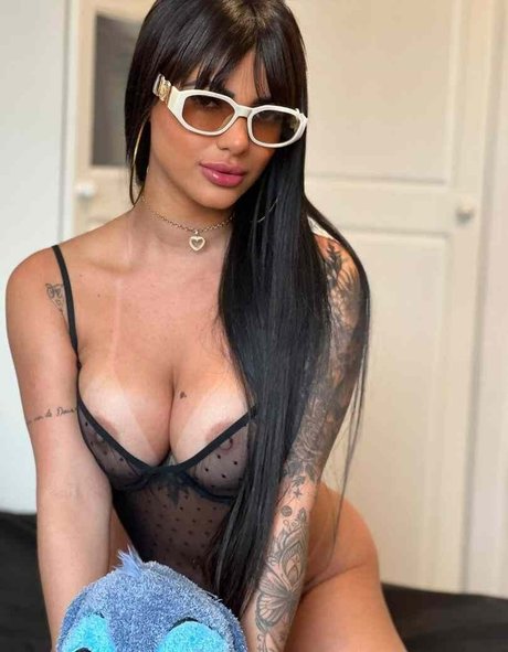 Danielle Vieira onlyfans nudes leaked