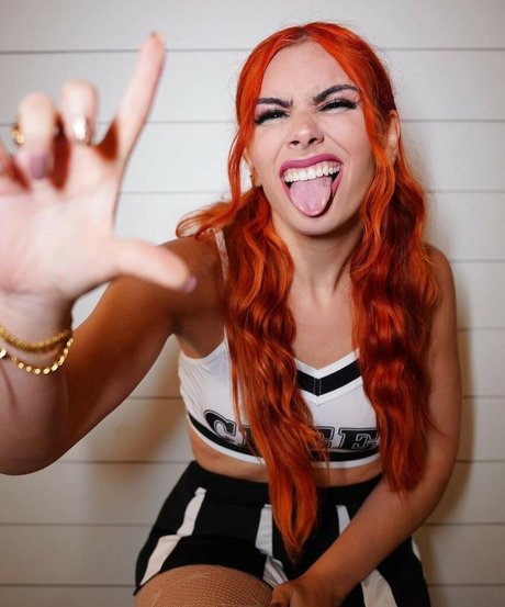 Alicia Atout onlyfans nude