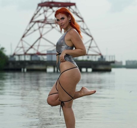 Alicia Atout onlyfans free