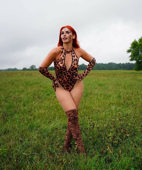 Alicia Atout nude onlyfans