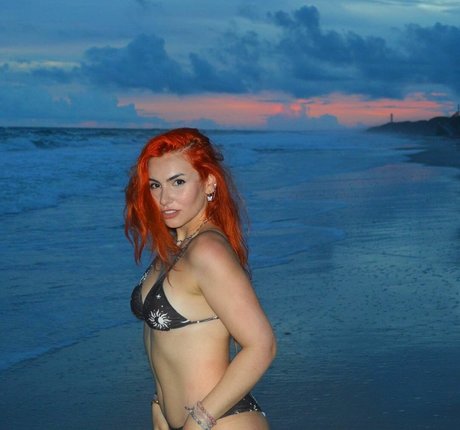 Alicia Atout xxx only fans