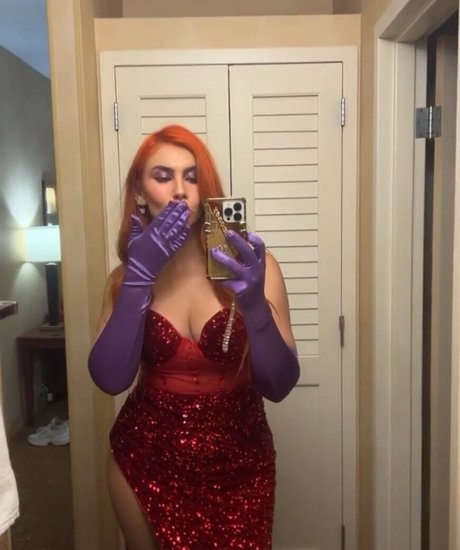 Alicia Atout sex onlyfans