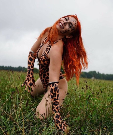 Alicia Atout nude onlyfans