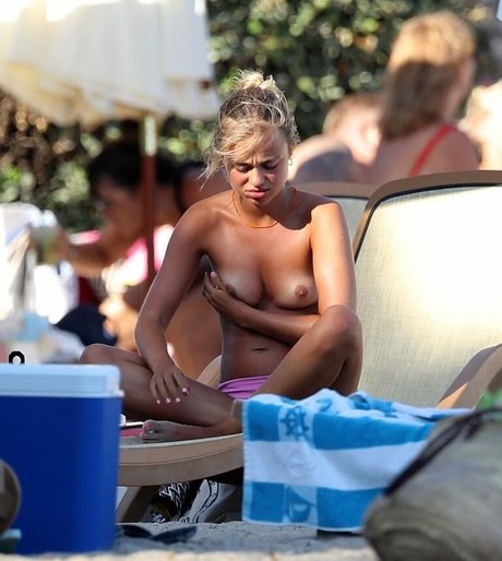 Amelia Windsor nudes onlyfans leaks