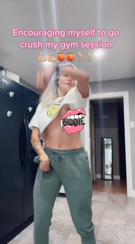 Barbiewants2hype onlyfans post